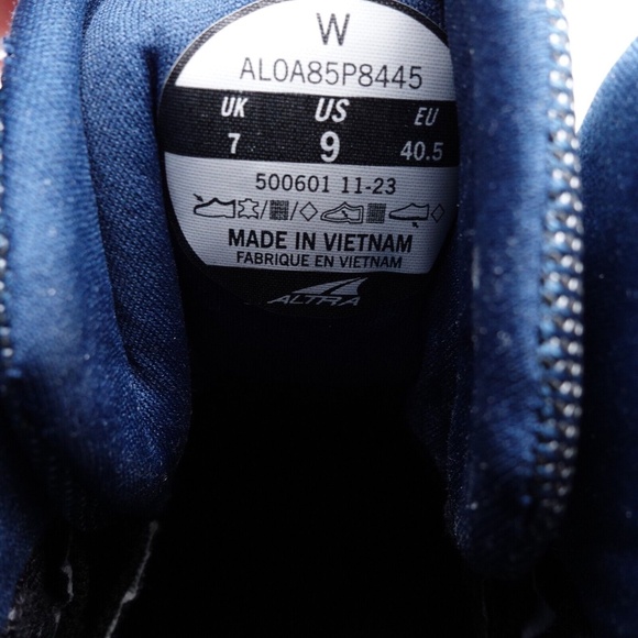 SLD NEW Size 9 Women's Altra Timp Hiker GORE-TEX GTX Waterproof Hiking Shoes - Picture 2 of 9